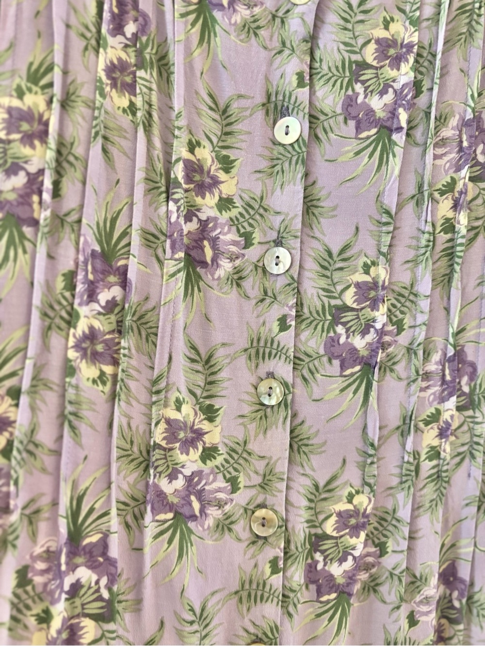 90’s CDC Lavender Floral Button-Front Dress either Tie Back 😍 - Picture 4 of 4